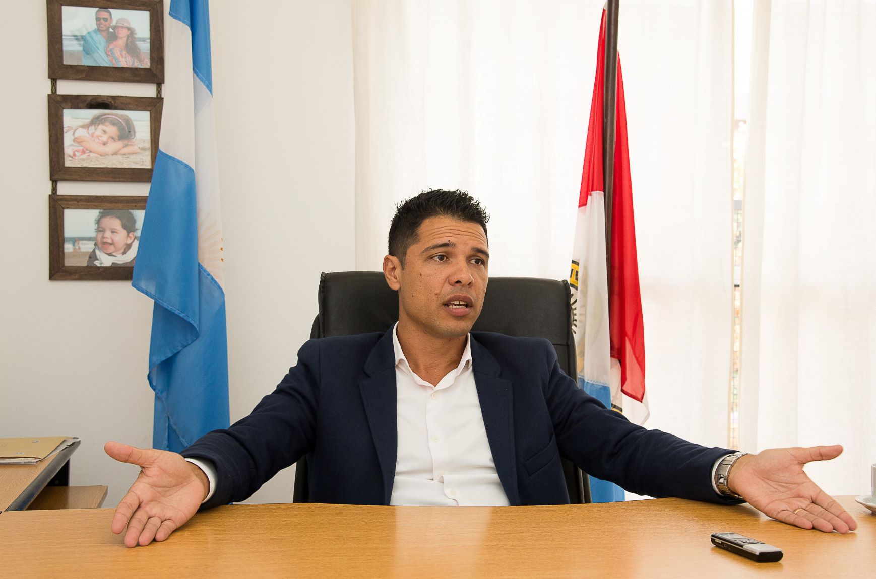 Otra mancha para el "León": denuncian penalmente al intendente de Funes